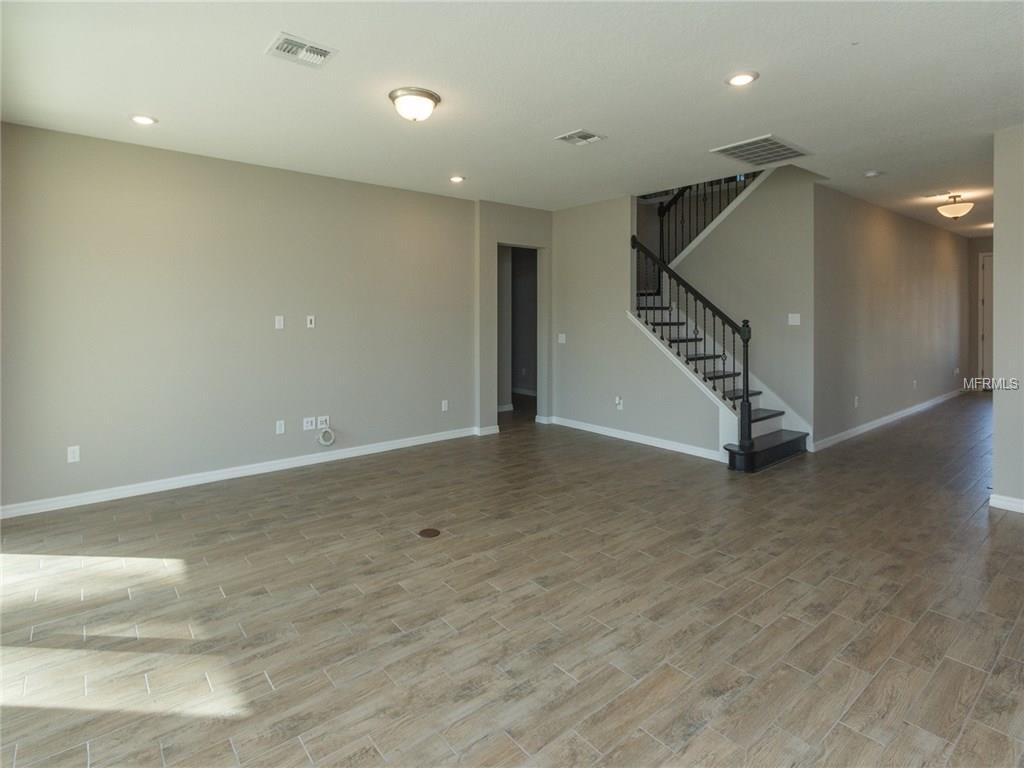 151 OAKMONT RESERVE CIRCLE, LONGWOOD, Florida 32750, 4 Bedrooms Bedrooms, 9 Rooms Rooms,2 BathroomsBathrooms,Residential,For sale,OAKMONT RESERVE,O5532553