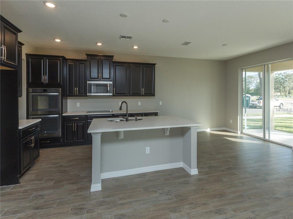 151 OAKMONT RESERVE CIRCLE, LONGWOOD, Florida 32750, 4 Bedrooms Bedrooms, 9 Rooms Rooms,2 BathroomsBathrooms,Residential,For sale,OAKMONT RESERVE,O5532553