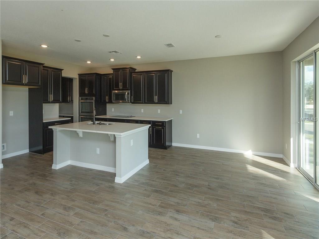 151 OAKMONT RESERVE CIRCLE, LONGWOOD, Florida 32750, 4 Bedrooms Bedrooms, 9 Rooms Rooms,2 BathroomsBathrooms,Residential,For sale,OAKMONT RESERVE,O5532553