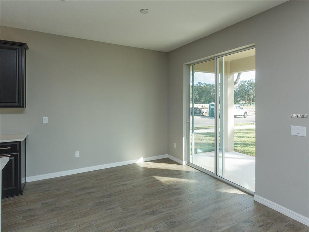 151 OAKMONT RESERVE CIRCLE, LONGWOOD, Florida 32750, 4 Bedrooms Bedrooms, 9 Rooms Rooms,2 BathroomsBathrooms,Residential,For sale,OAKMONT RESERVE,O5532553