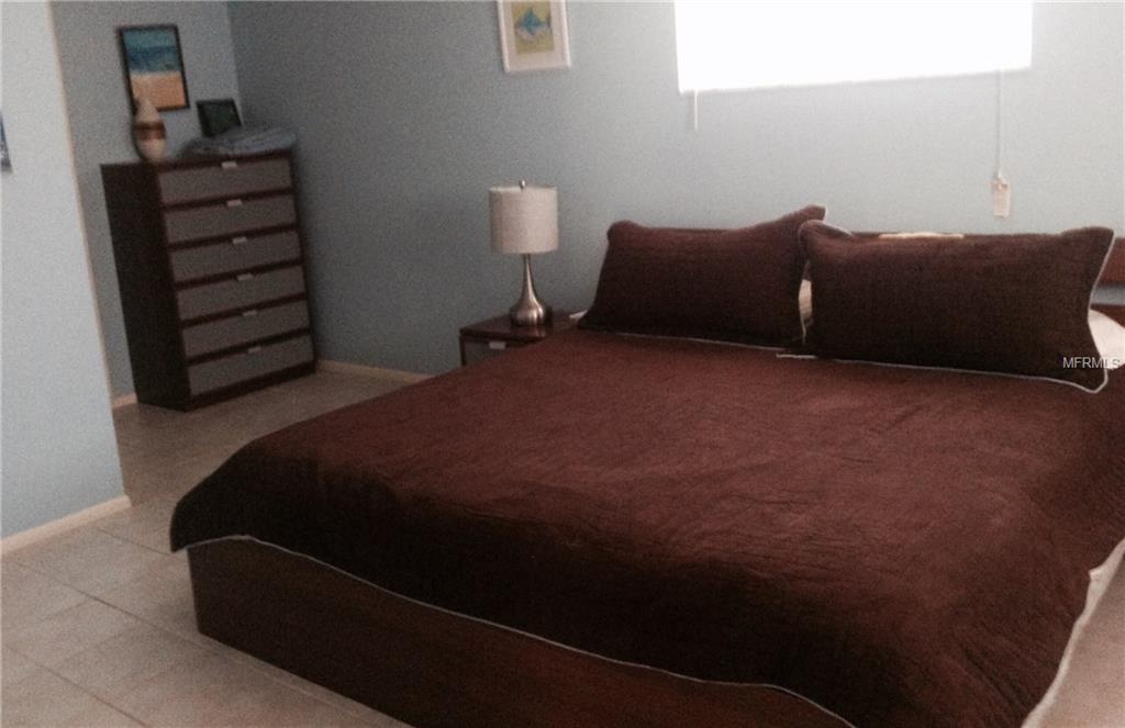 908 POINCIANA ROAD, VENICE, Florida 34293, 2 Bedrooms Bedrooms, 6 Rooms Rooms,2 BathroomsBathrooms,Residential,For sale,POINCIANA,A4197409