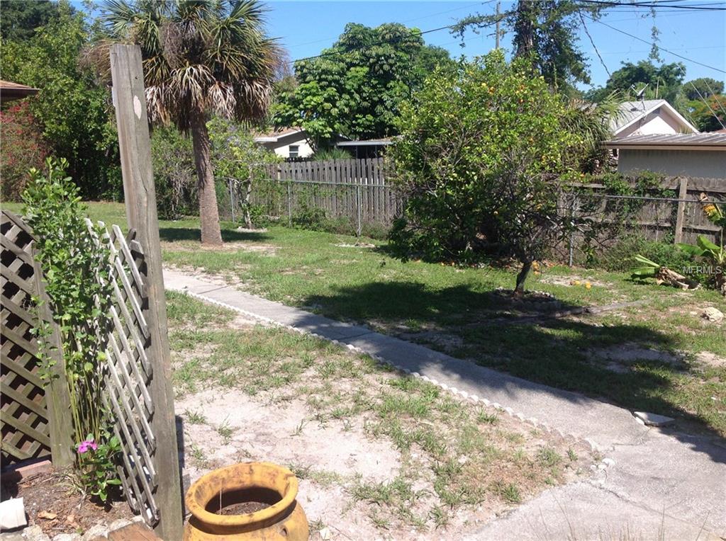 908 POINCIANA ROAD, VENICE, Florida 34293, 2 Bedrooms Bedrooms, 6 Rooms Rooms,2 BathroomsBathrooms,Residential,For sale,POINCIANA,A4197409