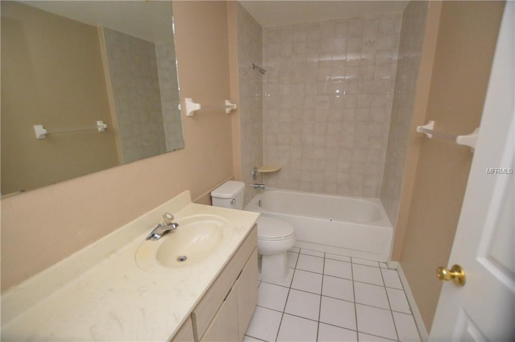 2961 POPLAR AVENUE, LEESBURG, Florida 34748, 2 Bedrooms Bedrooms, 7 Rooms Rooms,2 BathroomsBathrooms,Residential,For sale,POPLAR,G4848496