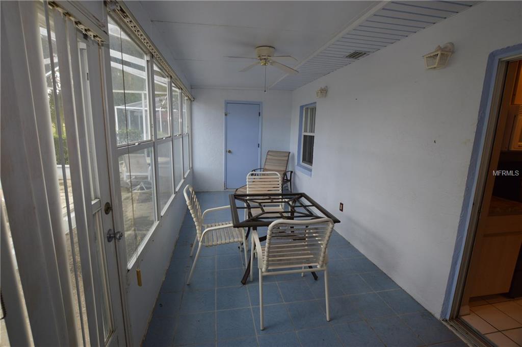 2961 POPLAR AVENUE, LEESBURG, Florida 34748, 2 Bedrooms Bedrooms, 7 Rooms Rooms,2 BathroomsBathrooms,Residential,For sale,POPLAR,G4848496