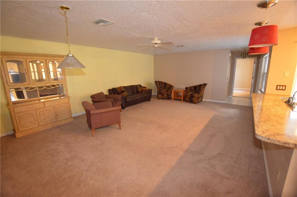 2961 POPLAR AVENUE, LEESBURG, Florida 34748, 2 Bedrooms Bedrooms, 7 Rooms Rooms,2 BathroomsBathrooms,Residential,For sale,POPLAR,G4848496