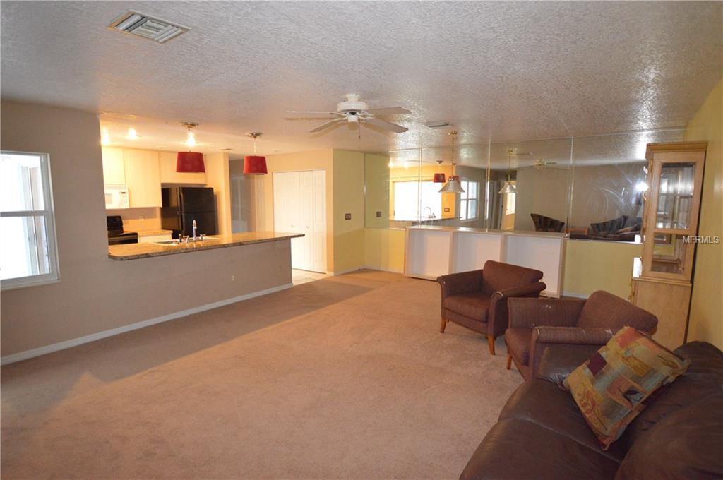 2961 POPLAR AVENUE, LEESBURG, Florida 34748, 2 Bedrooms Bedrooms, 7 Rooms Rooms,2 BathroomsBathrooms,Residential,For sale,POPLAR,G4848496