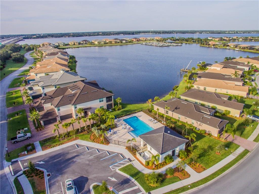 933 RIVERSCAPE STREET, BRADENTON, Florida 34208, 4 Bedrooms Bedrooms, 8 Rooms Rooms,3 BathroomsBathrooms,Residential,For sale,RIVERSCAPE,T2912957