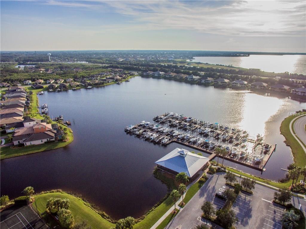 933 RIVERSCAPE STREET, BRADENTON, Florida 34208, 4 Bedrooms Bedrooms, 8 Rooms Rooms,3 BathroomsBathrooms,Residential,For sale,RIVERSCAPE,T2912957