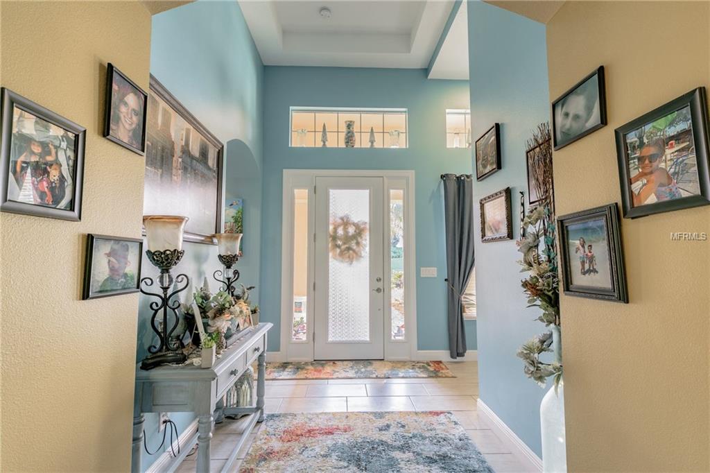 933 RIVERSCAPE STREET, BRADENTON, Florida 34208, 4 Bedrooms Bedrooms, 8 Rooms Rooms,3 BathroomsBathrooms,Residential,For sale,RIVERSCAPE,T2912957