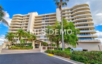 3060 GRAND BAY BOULEVARD, LONGBOAT KEY, Florida 34228, 3 Bedrooms Bedrooms, 5 Rooms Rooms,3 BathroomsBathrooms,Residential,For sale,GRAND BAY,A4205598