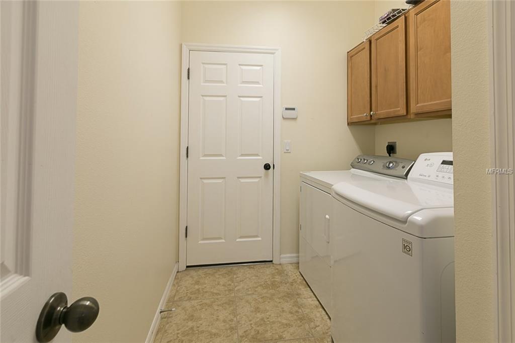 6218 ZANE DRIVE, MOUNT DORA, Florida 32757, 4 Bedrooms Bedrooms, 9 Rooms Rooms,3 BathroomsBathrooms,Residential,For sale,ZANE,G4851620