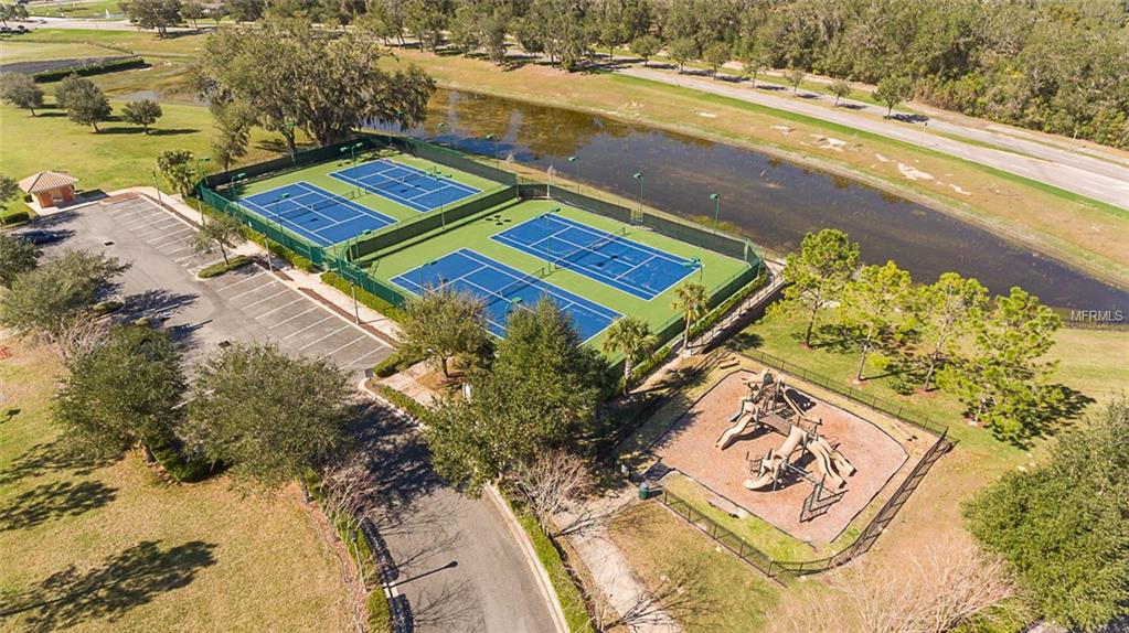 6218 ZANE DRIVE, MOUNT DORA, Florida 32757, 4 Bedrooms Bedrooms, 9 Rooms Rooms,3 BathroomsBathrooms,Residential,For sale,ZANE,G4851620