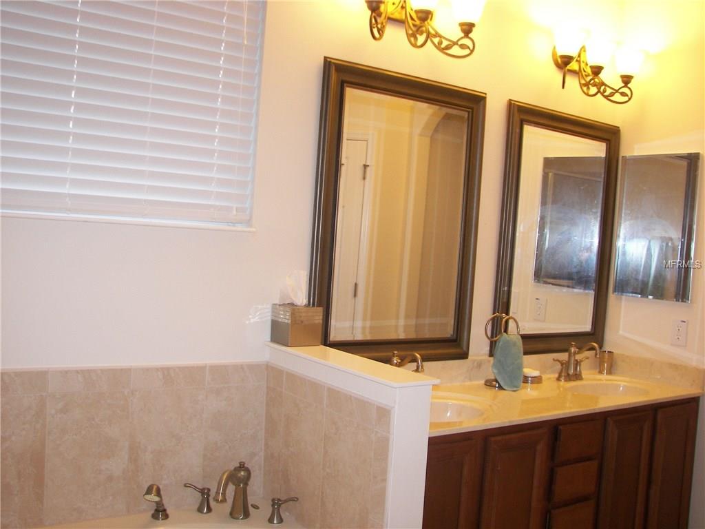 1641 SONG SPARROW COURT, SANFORD, Florida 32773, 4 Bedrooms Bedrooms, 9 Rooms Rooms,3 BathroomsBathrooms,Residential,For sale,SONG SPARROW,O5557402