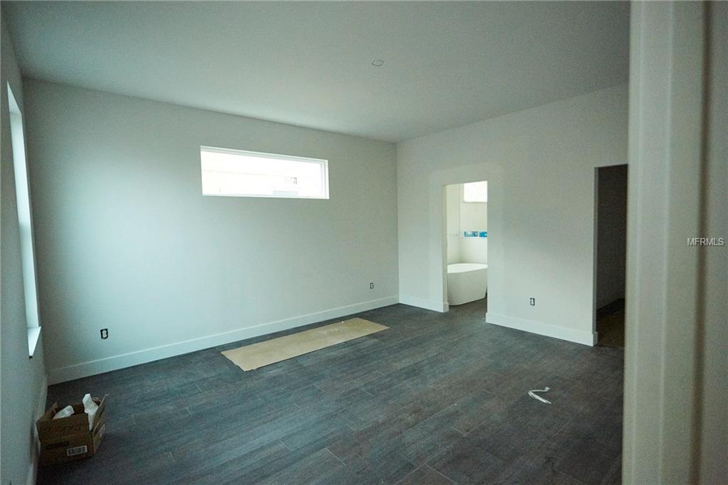 3034 2ND AVENUE N, ST PETERSBURG, Florida 33713, 4 Bedrooms Bedrooms, 6 Rooms Rooms,2 BathroomsBathrooms,Residential,For sale,2ND,U7846213