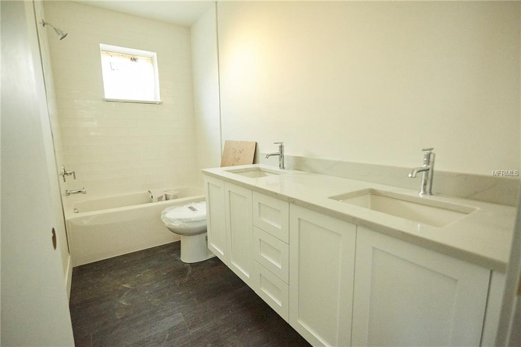 3034 2ND AVENUE N, ST PETERSBURG, Florida 33713, 4 Bedrooms Bedrooms, 6 Rooms Rooms,2 BathroomsBathrooms,Residential,For sale,2ND,U7846213