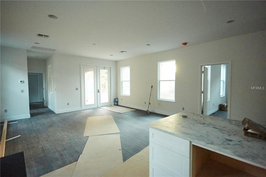 3034 2ND AVENUE N, ST PETERSBURG, Florida 33713, 4 Bedrooms Bedrooms, 6 Rooms Rooms,2 BathroomsBathrooms,Residential,For sale,2ND,U7846213