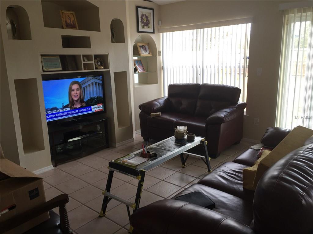 2082 CASSINGHAM CIRCLE, OCOEE, Florida 34761, 3 Bedrooms Bedrooms, 4 Rooms Rooms,2 BathroomsBathrooms,Residential,For sale,CASSINGHAM,O5560626