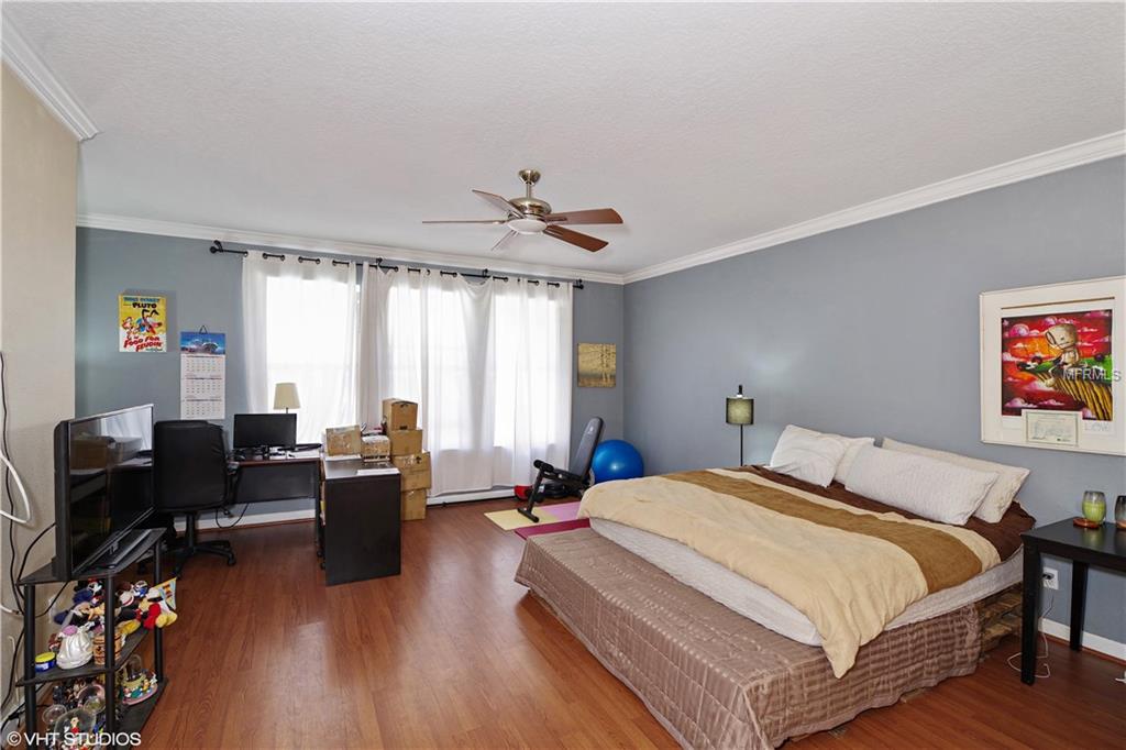 7631 KINGS PASSAGE AVENUE, ORLANDO, Florida 32835, 5 Bedrooms Bedrooms, 11 Rooms Rooms,3 BathroomsBathrooms,Residential,For sale,KINGS PASSAGE,O5560962