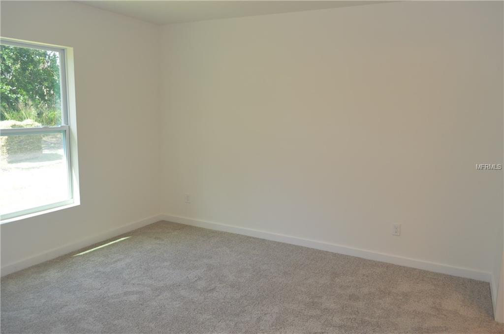 2880 S SHADE AVENUE, SARASOTA, Florida 34239, 3 Bedrooms Bedrooms, 7 Rooms Rooms,2 BathroomsBathrooms,Residential,For sale,SHADE,A4209674