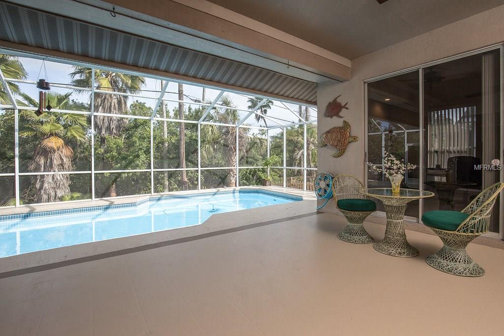 9713 62ND AVENUE N, ST PETERSBURG, Florida 33708, 4 Bedrooms Bedrooms, 9 Rooms Rooms,2 BathroomsBathrooms,Residential,For sale,62ND,U7847310