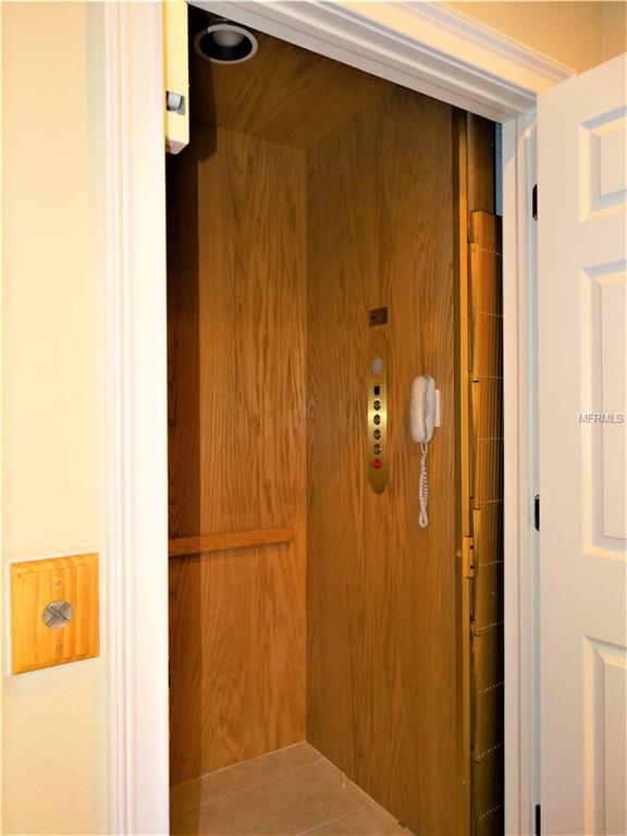 6306 ANHINGA PLACE, TAMPA, Florida 33615, 3 Bedrooms Bedrooms, 3 Rooms Rooms,2 BathroomsBathrooms,Residential,For sale,ANHINGA,U7833679