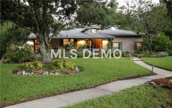 679 BENITAWOOD COURT, WINTER SPRINGS, Florida 32708, 4 Bedrooms Bedrooms, 9 Rooms Rooms,3 BathroomsBathrooms,Residential,For sale,BENITAWOOD,O5542673