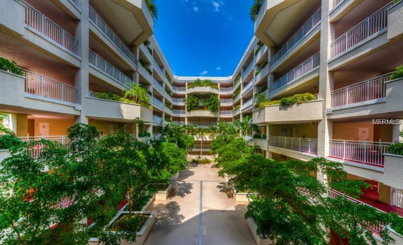 3730 CADBURY CIRCLE, VENICE, Florida 34293, 3 Bedrooms Bedrooms, 7 Rooms Rooms,2 BathroomsBathrooms,Residential,For sale,CADBURY,N5915006