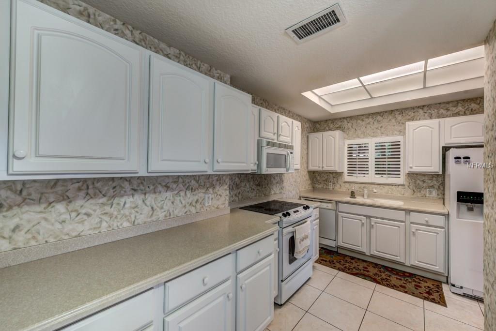 3730 CADBURY CIRCLE, VENICE, Florida 34293, 3 Bedrooms Bedrooms, 7 Rooms Rooms,2 BathroomsBathrooms,Residential,For sale,CADBURY,N5915006