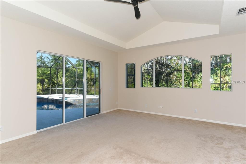 9218 63RD COURT E, PARRISH, Florida 34219, 4 Bedrooms Bedrooms, 6 Rooms Rooms,3 BathroomsBathrooms,Residential,For sale,63RD,A4202470