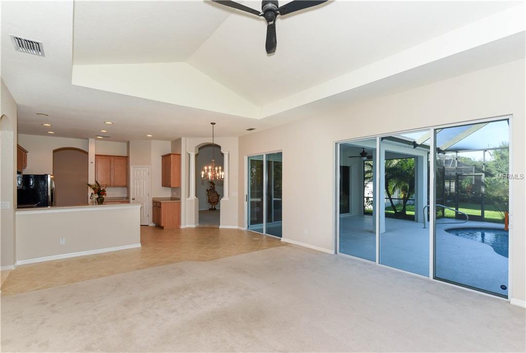 9218 63RD COURT E, PARRISH, Florida 34219, 4 Bedrooms Bedrooms, 6 Rooms Rooms,3 BathroomsBathrooms,Residential,For sale,63RD,A4202470