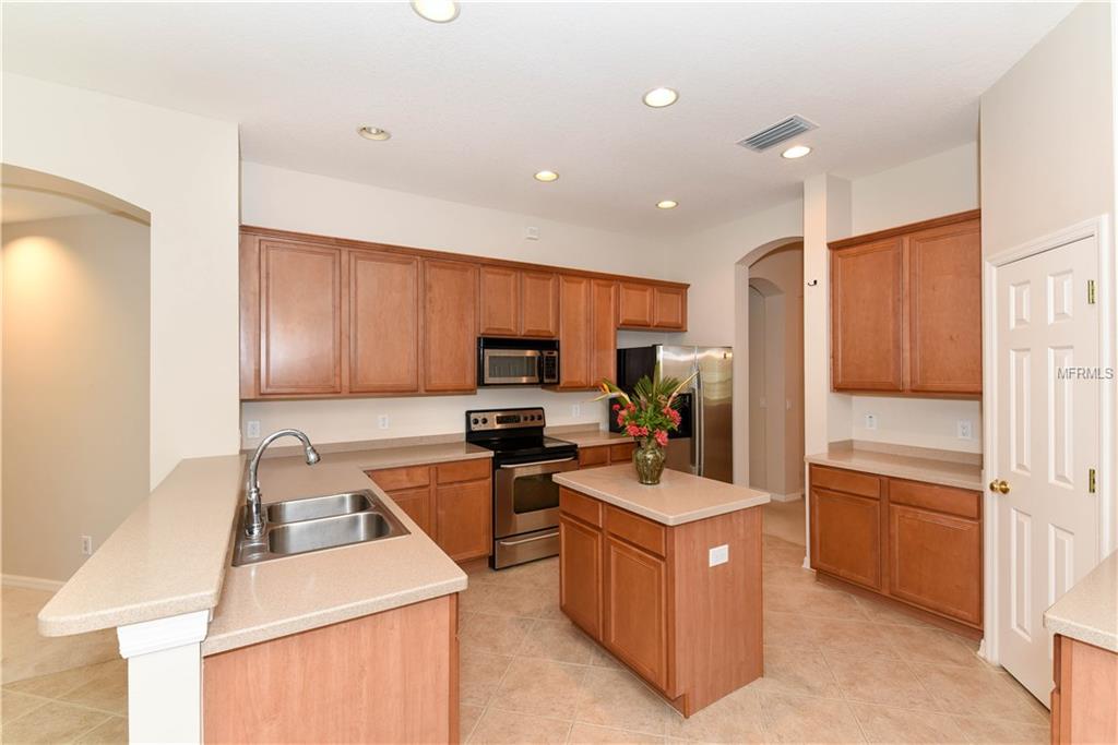 9218 63RD COURT E, PARRISH, Florida 34219, 4 Bedrooms Bedrooms, 6 Rooms Rooms,3 BathroomsBathrooms,Residential,For sale,63RD,A4202470