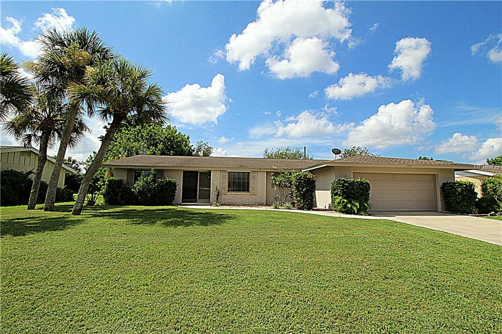 125 CONCORD DRIVE NE, PORT CHARLOTTE, Florida 33952, 3 Bedrooms Bedrooms, 6 Rooms Rooms,2 BathroomsBathrooms,Residential,For sale,CONCORD,C7246488