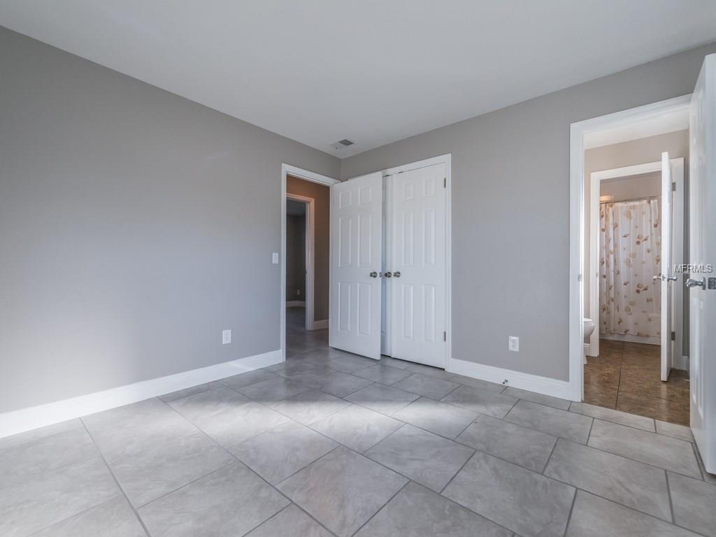 1103 N PALM AVENUE, KISSIMMEE, Florida 34741, 3 Bedrooms Bedrooms, 7 Rooms Rooms,1 BathroomBathrooms,Residential,For sale,PALM,O5556394