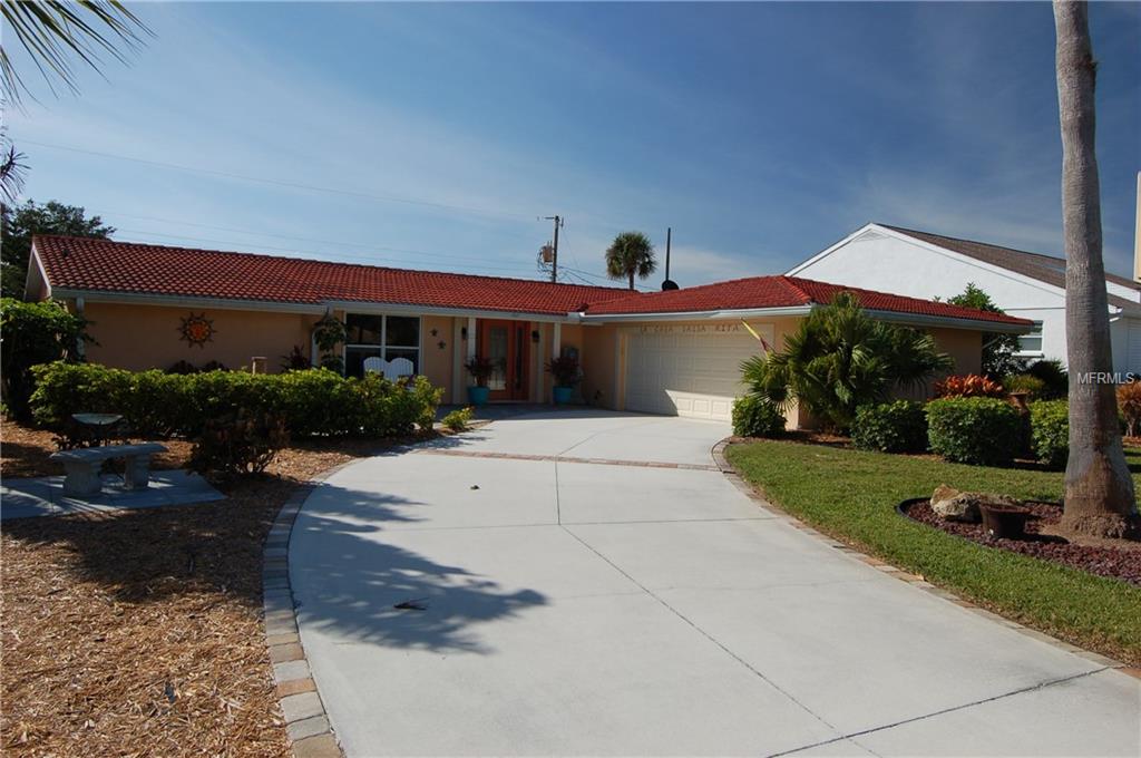 517 VILLAS DRIVE, VENICE, Florida 34285, 3 Bedrooms Bedrooms, 7 Rooms Rooms,3 BathroomsBathrooms,Residential,For sale,VILLAS,N5916156