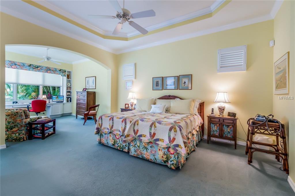 8425 ABINGDON COURT, UNIVERSITY PARK, Florida 34201, 2 Bedrooms Bedrooms, 5 Rooms Rooms,2 BathroomsBathrooms,Residential,For sale,ABINGDON,A4209008