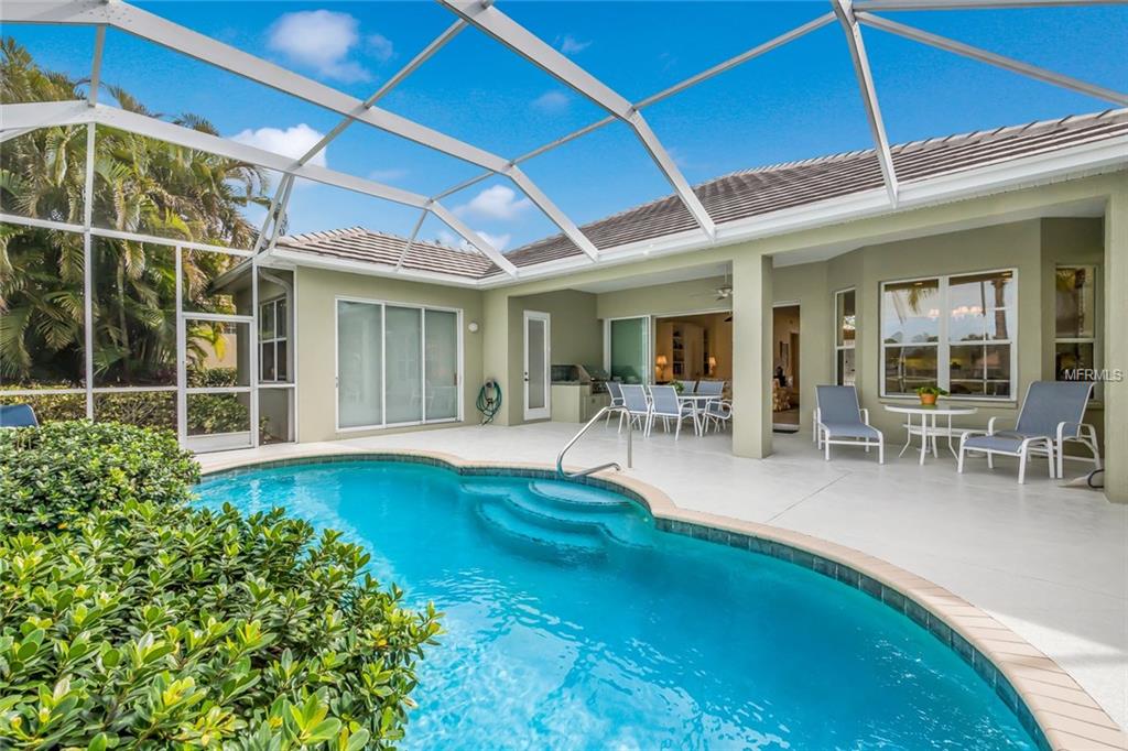 8425 ABINGDON COURT, UNIVERSITY PARK, Florida 34201, 2 Bedrooms Bedrooms, 5 Rooms Rooms,2 BathroomsBathrooms,Residential,For sale,ABINGDON,A4209008