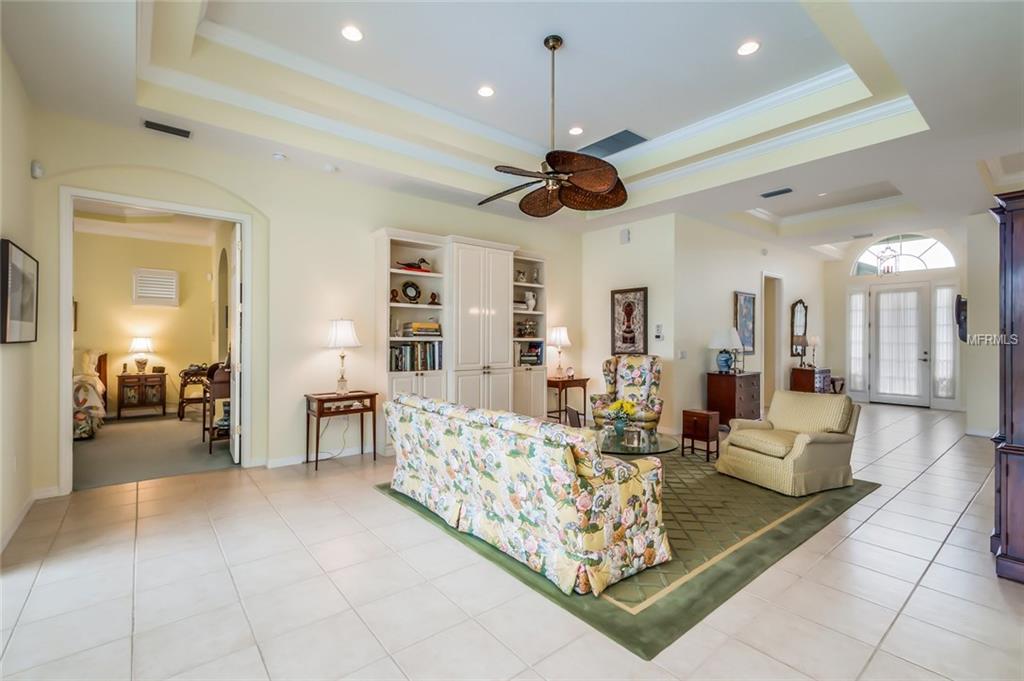 8425 ABINGDON COURT, UNIVERSITY PARK, Florida 34201, 2 Bedrooms Bedrooms, 5 Rooms Rooms,2 BathroomsBathrooms,Residential,For sale,ABINGDON,A4209008