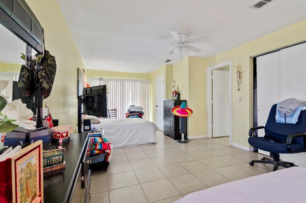 3485 BOGGY CREEK ROAD, KISSIMMEE, Florida 34744, 4 Bedrooms Bedrooms, 5 Rooms Rooms,3 BathroomsBathrooms,Residential,For sale,BOGGY CREEK,S4856822