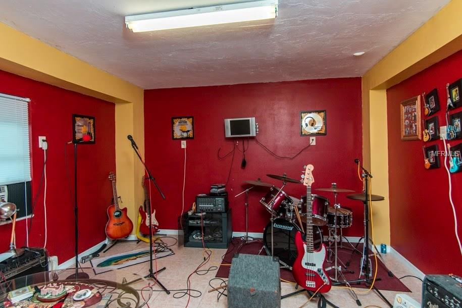 119 BURNS ROAD, TERRA CEIA, Florida 34250, 4 Bedrooms Bedrooms, 10 Rooms Rooms,2 BathroomsBathrooms,Residential,For sale,BURNS,T2927858