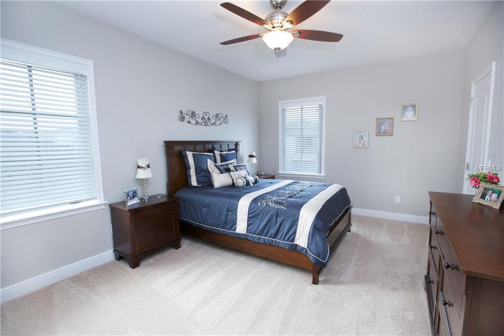 8233 CANETTI STREET, ORLANDO, Florida 32827, 4 Bedrooms Bedrooms, 10 Rooms Rooms,3 BathroomsBathrooms,Residential,For sale,CANETTI,O5561468