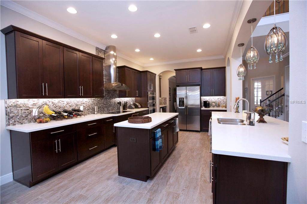 8233 CANETTI STREET, ORLANDO, Florida 32827, 4 Bedrooms Bedrooms, 10 Rooms Rooms,3 BathroomsBathrooms,Residential,For sale,CANETTI,O5561468