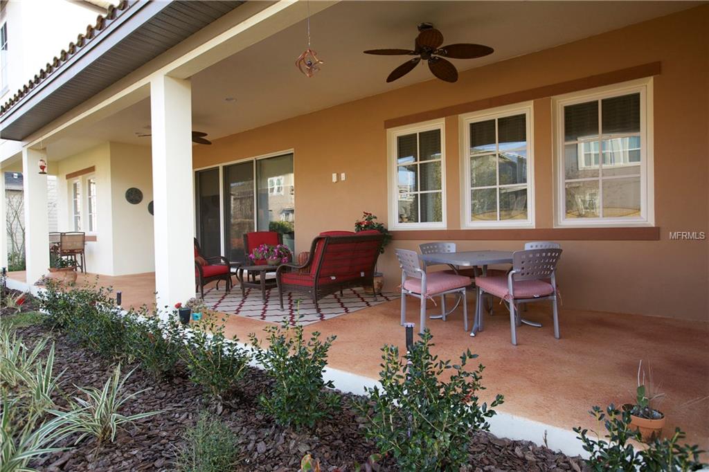 8233 CANETTI STREET, ORLANDO, Florida 32827, 4 Bedrooms Bedrooms, 10 Rooms Rooms,3 BathroomsBathrooms,Residential,For sale,CANETTI,O5561468