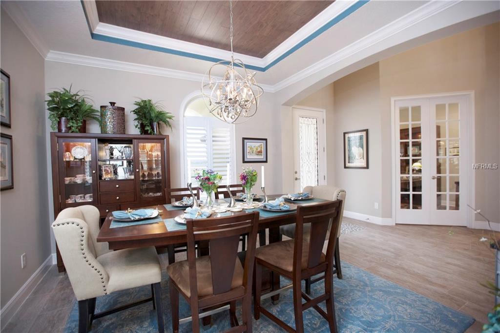 8233 CANETTI STREET, ORLANDO, Florida 32827, 4 Bedrooms Bedrooms, 10 Rooms Rooms,3 BathroomsBathrooms,Residential,For sale,CANETTI,O5561468