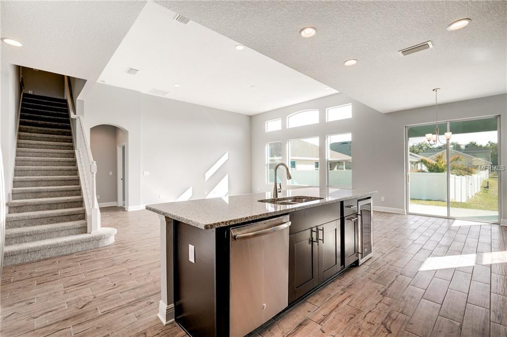 7430 71ST AVENUE N, PINELLAS PARK, Florida 33781, 4 Bedrooms Bedrooms, 9 Rooms Rooms,3 BathroomsBathrooms,Residential,For sale,71ST,U7823933