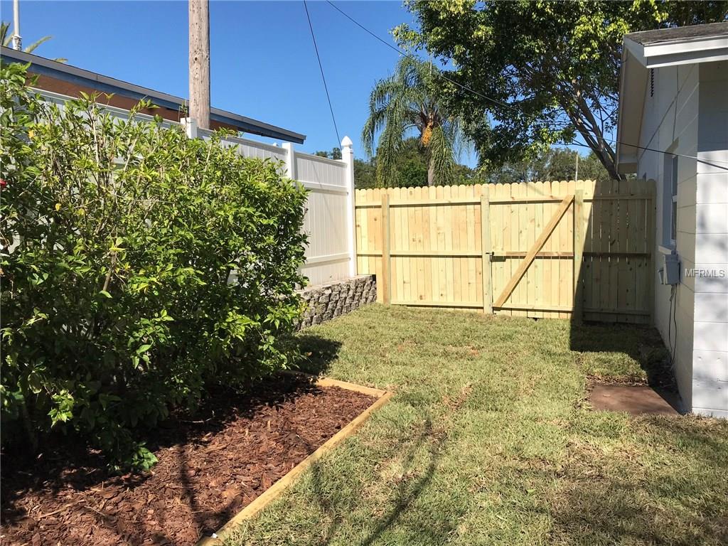 12394 113TH STREET, LARGO, Florida 33778, 3 Bedrooms Bedrooms, 3 Rooms Rooms,2 BathroomsBathrooms,Residential,For sale,113TH,T2909873