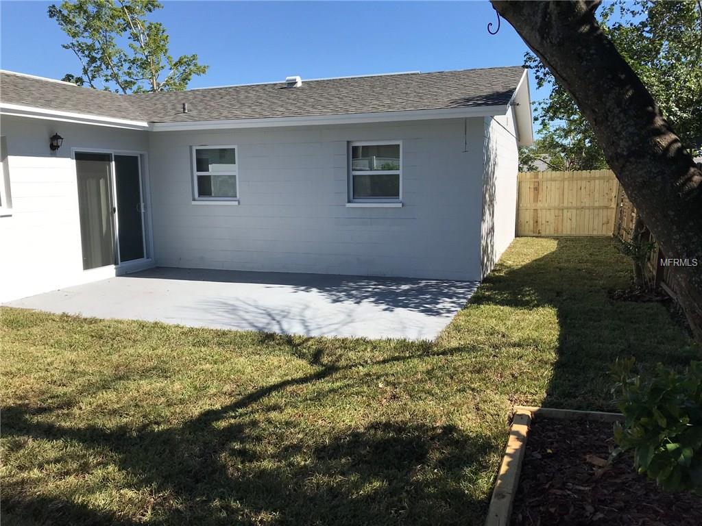 12394 113TH STREET, LARGO, Florida 33778, 3 Bedrooms Bedrooms, 3 Rooms Rooms,2 BathroomsBathrooms,Residential,For sale,113TH,T2909873