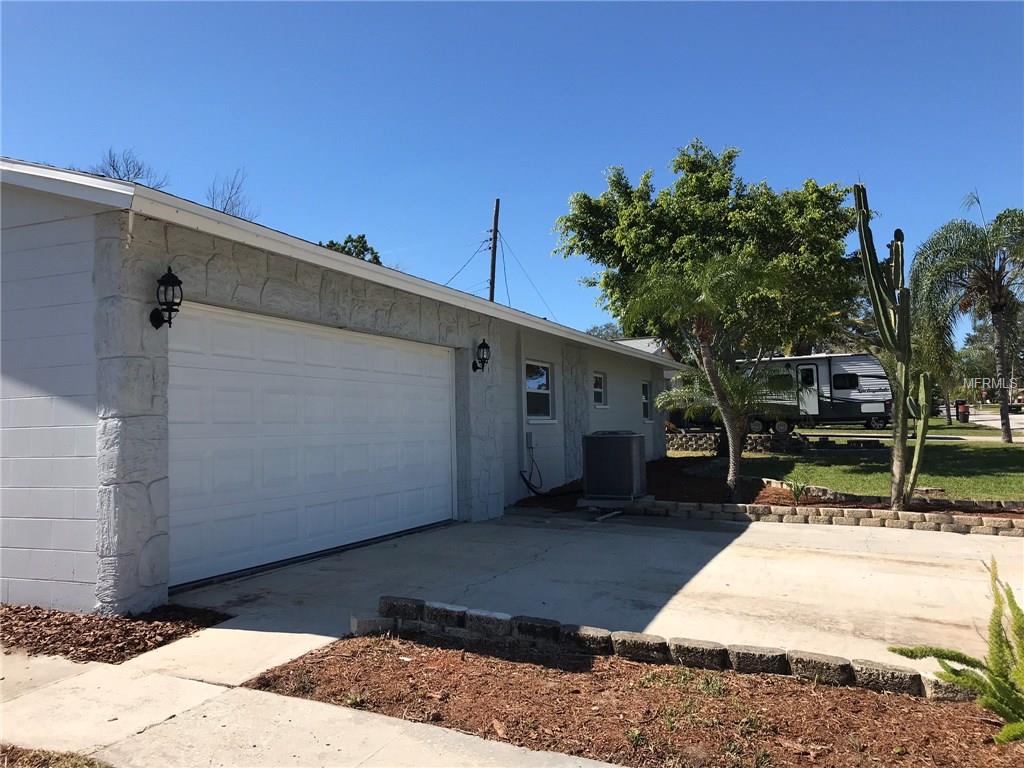 12394 113TH STREET, LARGO, Florida 33778, 3 Bedrooms Bedrooms, 3 Rooms Rooms,2 BathroomsBathrooms,Residential,For sale,113TH,T2909873