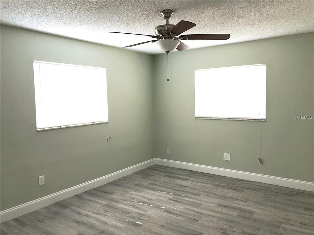 12394 113TH STREET, LARGO, Florida 33778, 3 Bedrooms Bedrooms, 3 Rooms Rooms,2 BathroomsBathrooms,Residential,For sale,113TH,T2909873