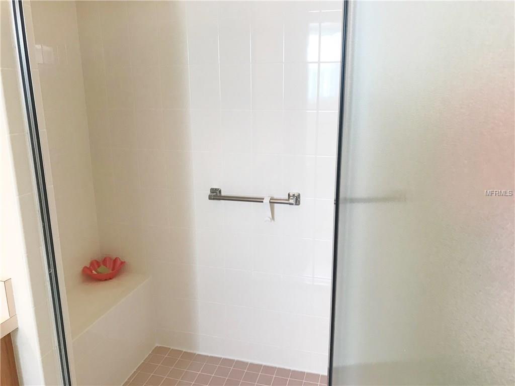 977 KINGMONT TERRACE, THE VILLAGES, Florida 32162, 3 Bedrooms Bedrooms, 6 Rooms Rooms,2 BathroomsBathrooms,Residential,For sale,KINGMONT,G4849253