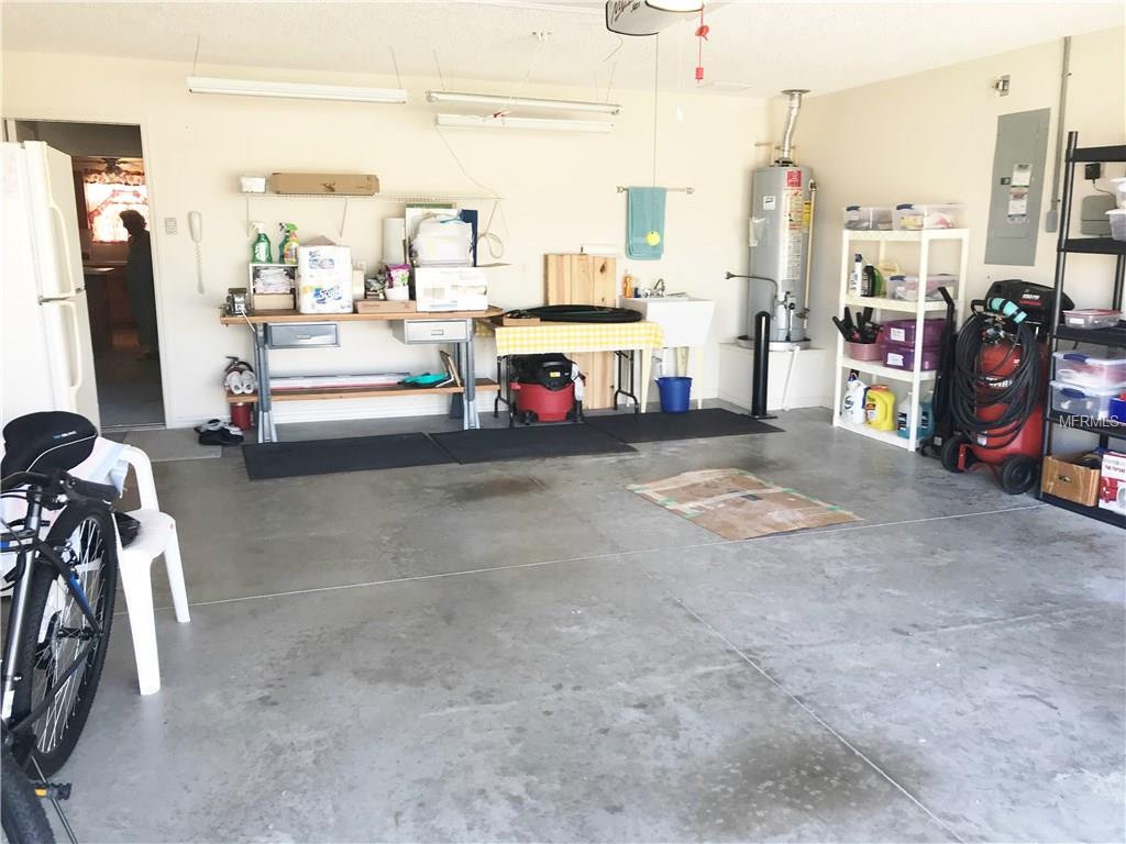 977 KINGMONT TERRACE, THE VILLAGES, Florida 32162, 3 Bedrooms Bedrooms, 6 Rooms Rooms,2 BathroomsBathrooms,Residential,For sale,KINGMONT,G4849253